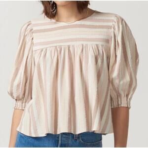 NWT $98 Self Contrast Julia Top Sz Medium